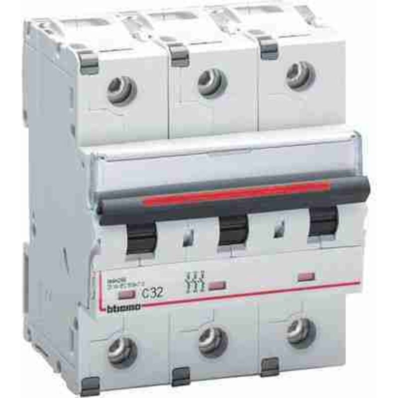 KIT DISJONCTEUR 32A TRIPHASE, vue 2